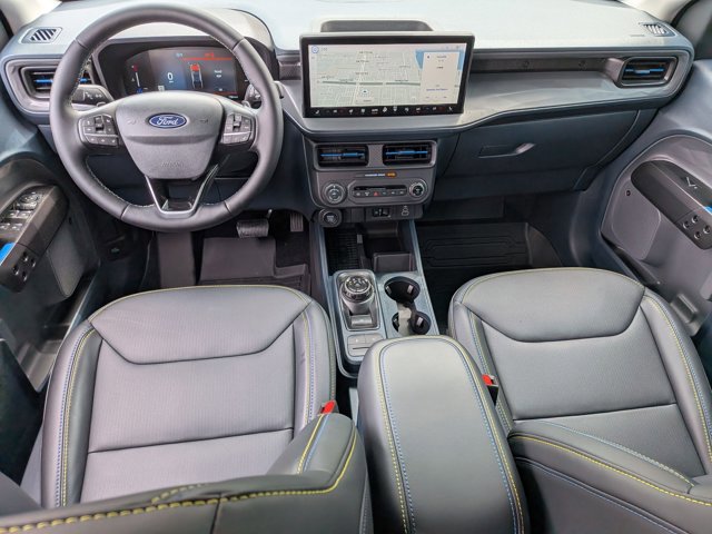 Certified 2025 Ford Maverick Lobo AWD/4WD image 16