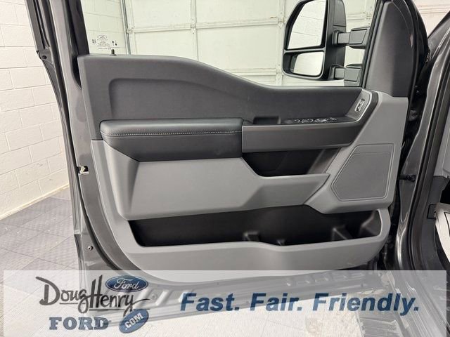 Certified 2025 Ford F250 XL w/ STX Appearance Package image 26