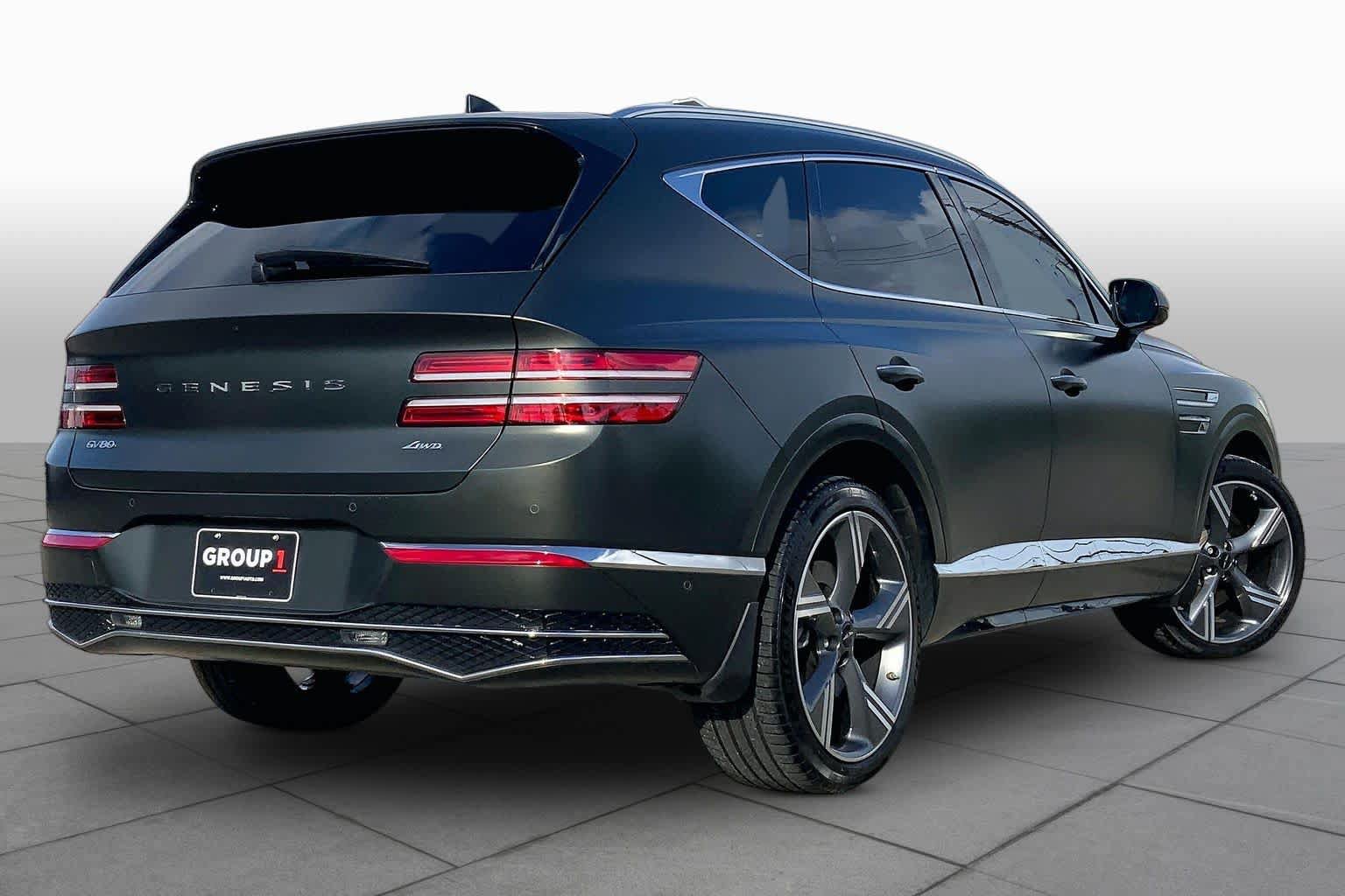 Used 2025 Genesis GV80 2.5T Prestige AWD/4WD image 12