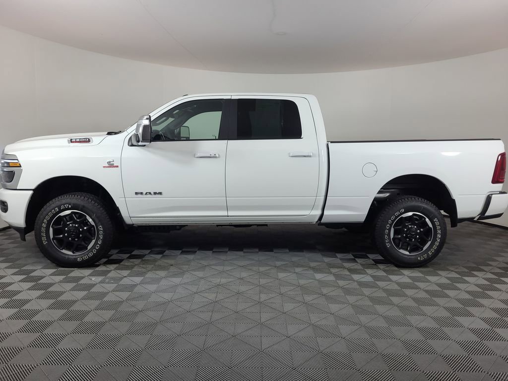 Used 2026 RAM 2500 Laramie AWD/4WD image 6
