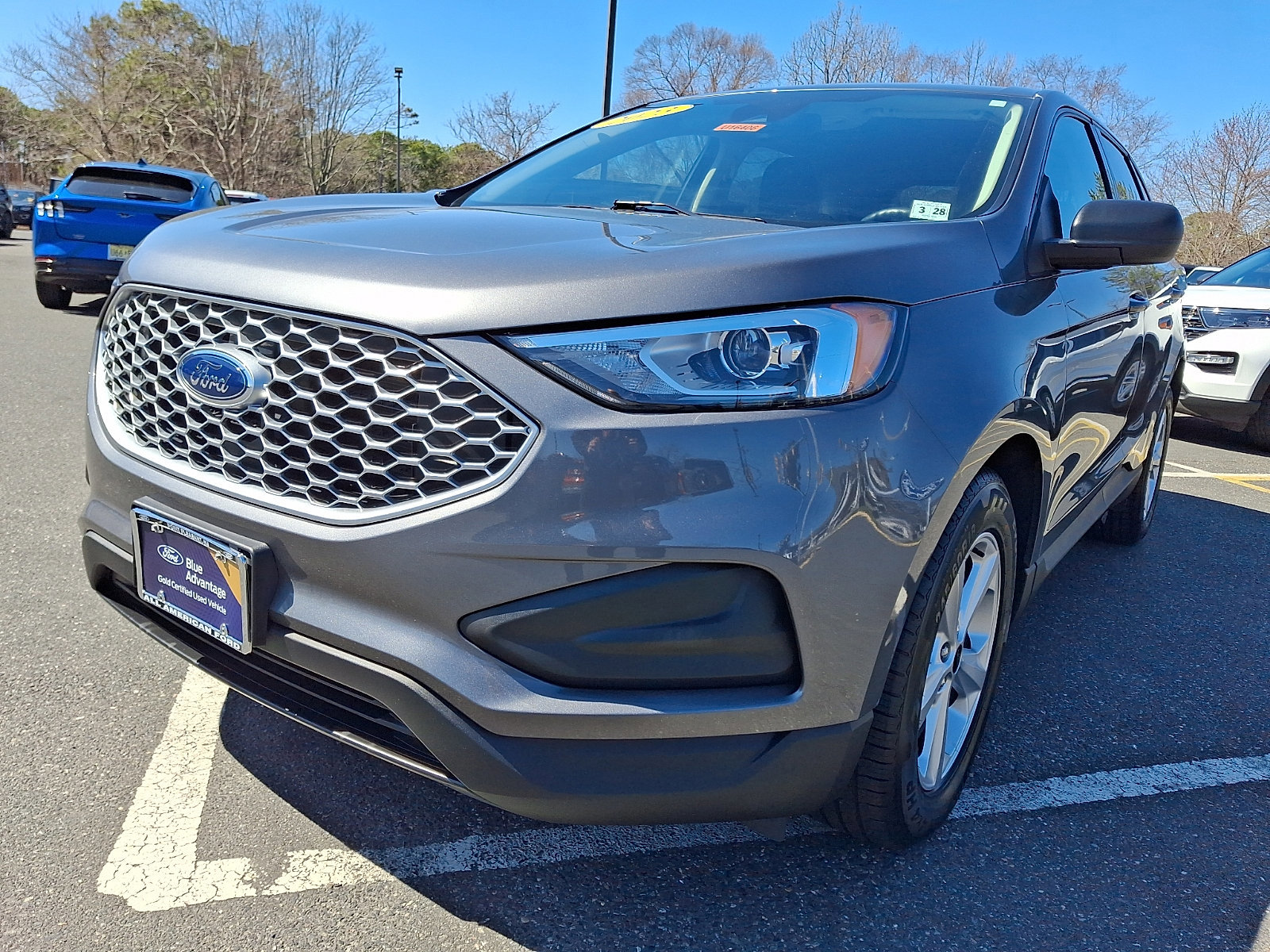 Certified 2023 Ford Edge SE image 10