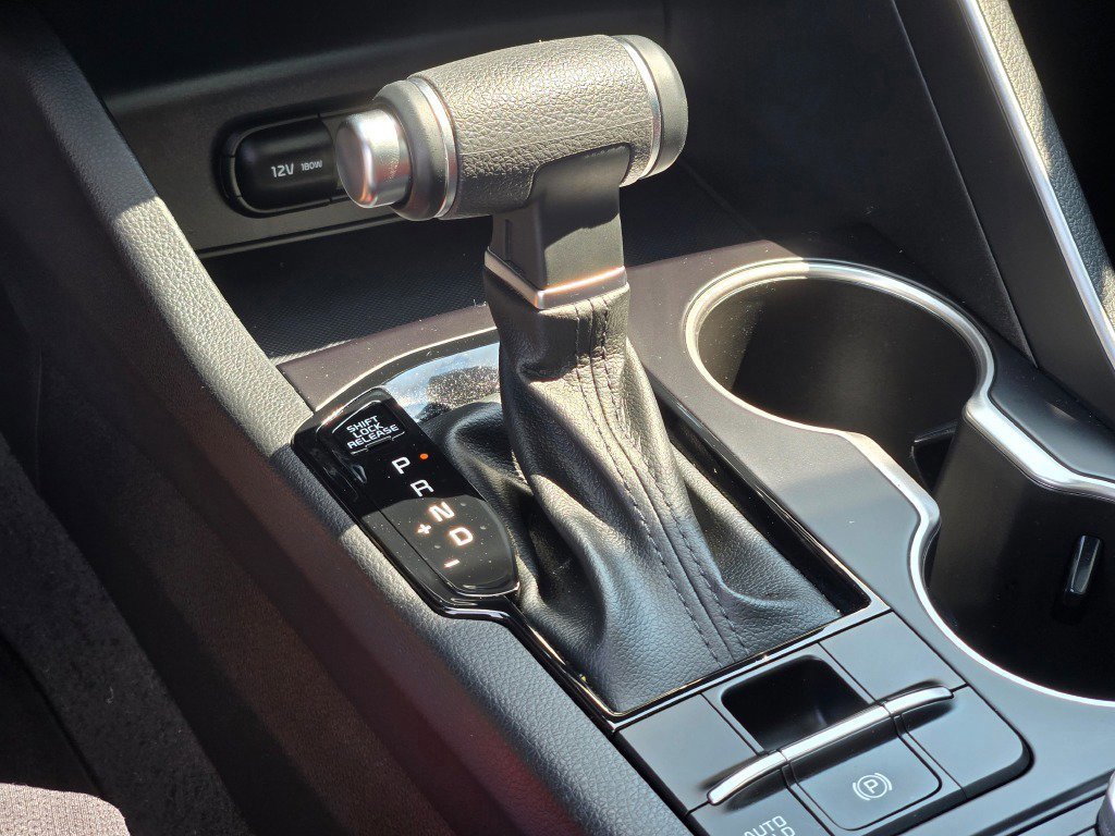 Used 2024 Kia K5 GT-Line image 27