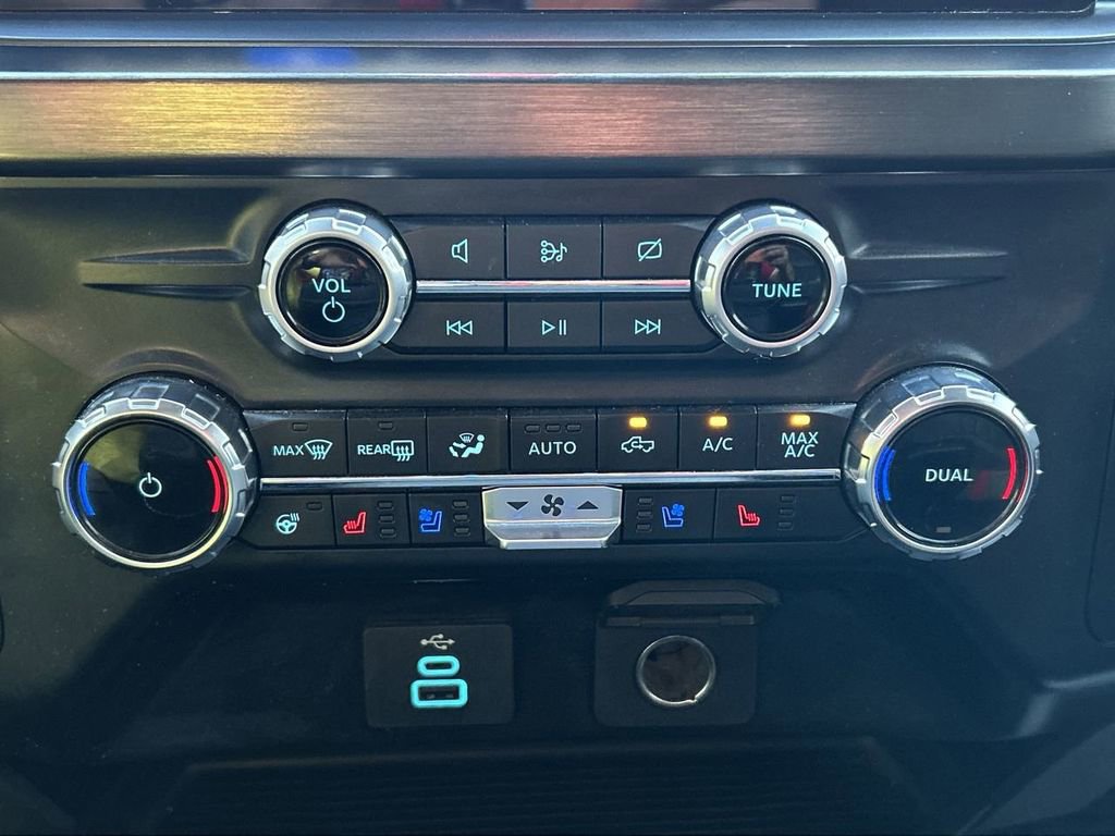 Certified 2023 Ford F350 Lariat image 60