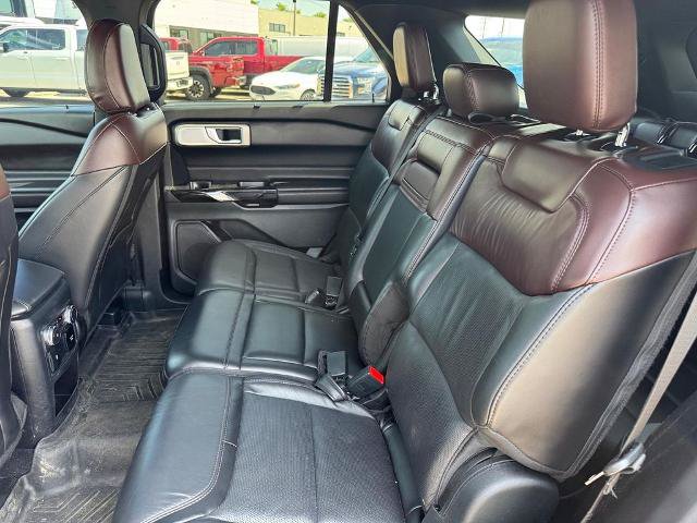 Certified 2021 Ford Explorer Platinum w/ Equipment Group 601A AWD/4WD image 11