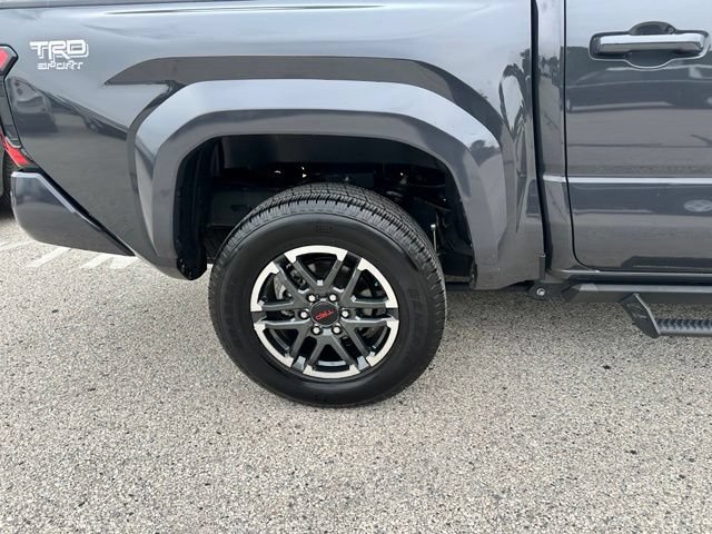 Used 2024 Toyota Tacoma TRD Sport AWD/4WD image 85