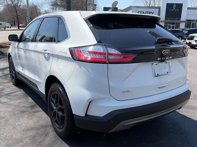 Certified 2022 Ford Edge SEL w/ Convenience Package AWD/4WD image 3
