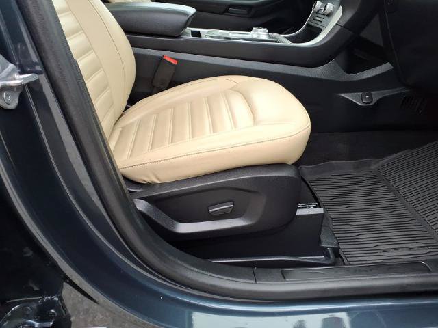Certified 2024 Ford Edge SEL w/ Convenience Package AWD/4WD image 13