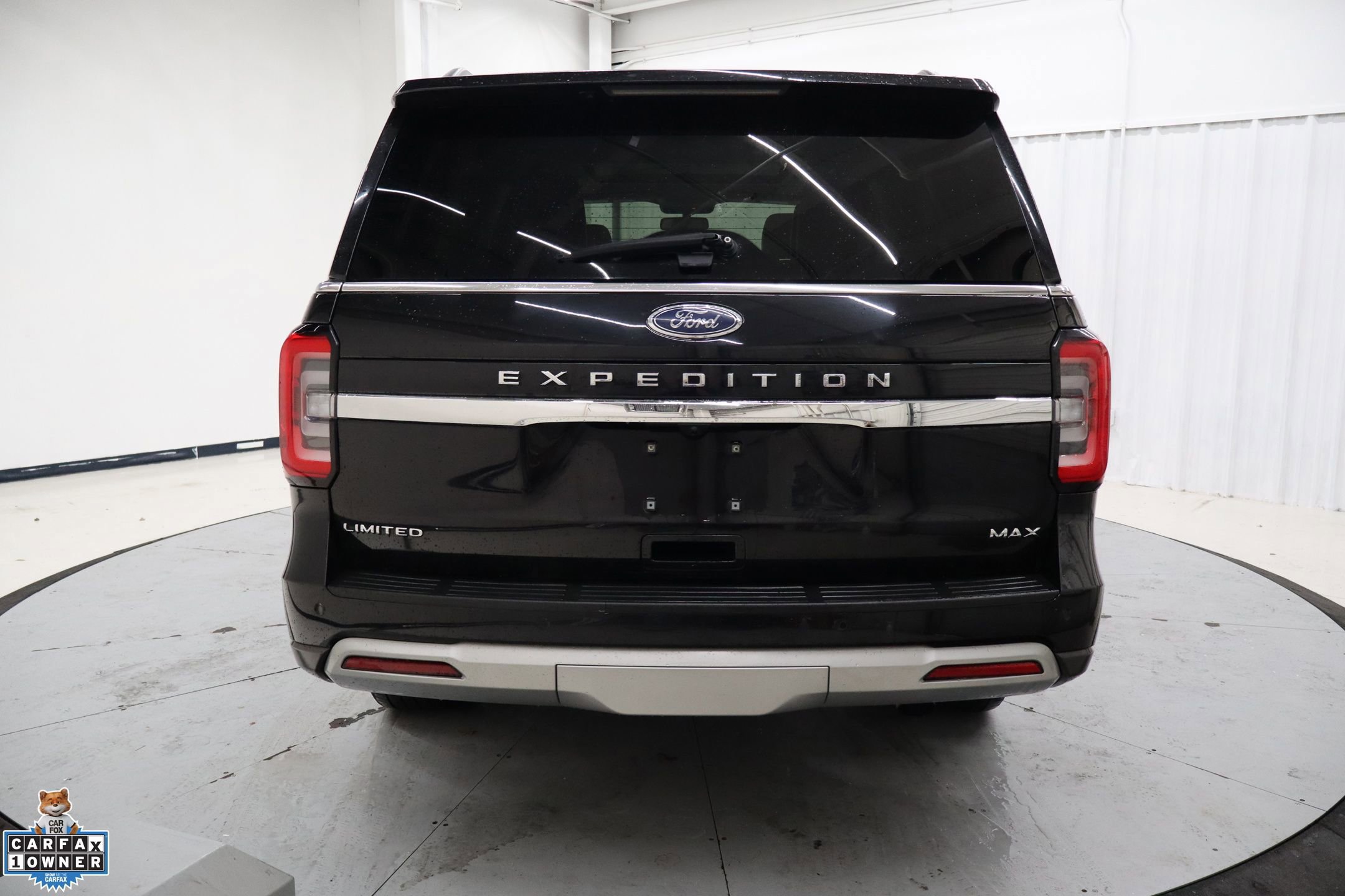 Certified 2024 Ford Expedition Max Limited image 3