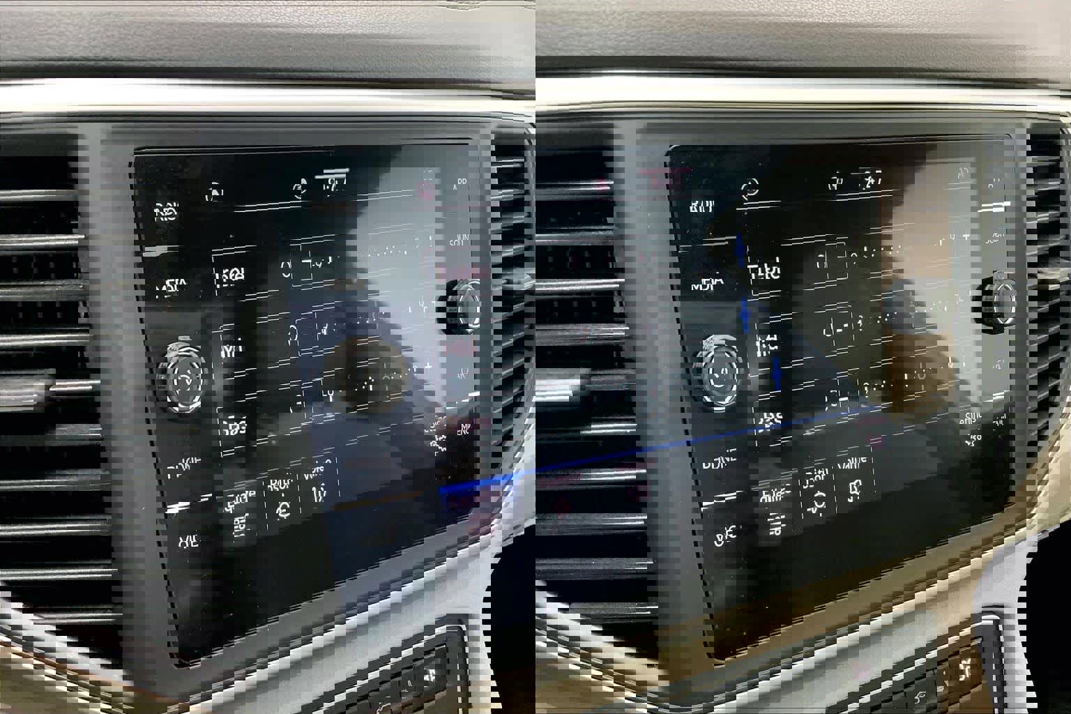 Used 2021 Volkswagen Atlas SE w/ Panoramic Sunroof Package image 26