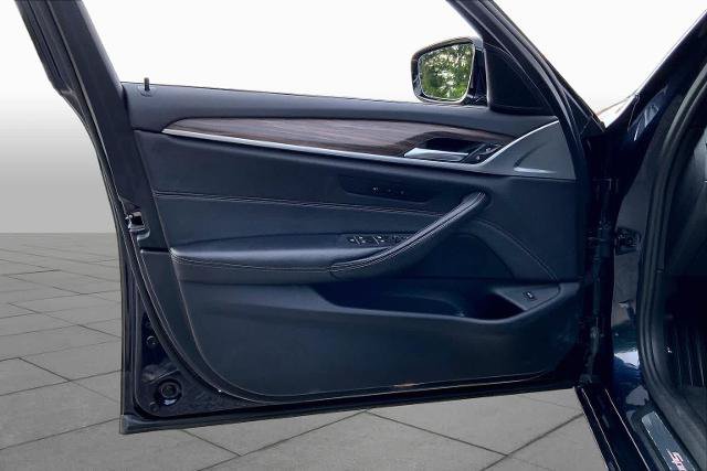Used 2017 BMW 540i xDrive AWD/4WD image 22