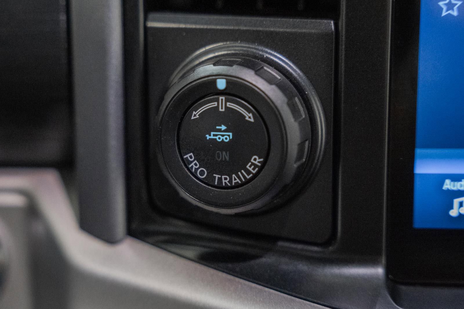 Certified 2021 Ford F150 XLT w/ Equipment Group 302A High image 33