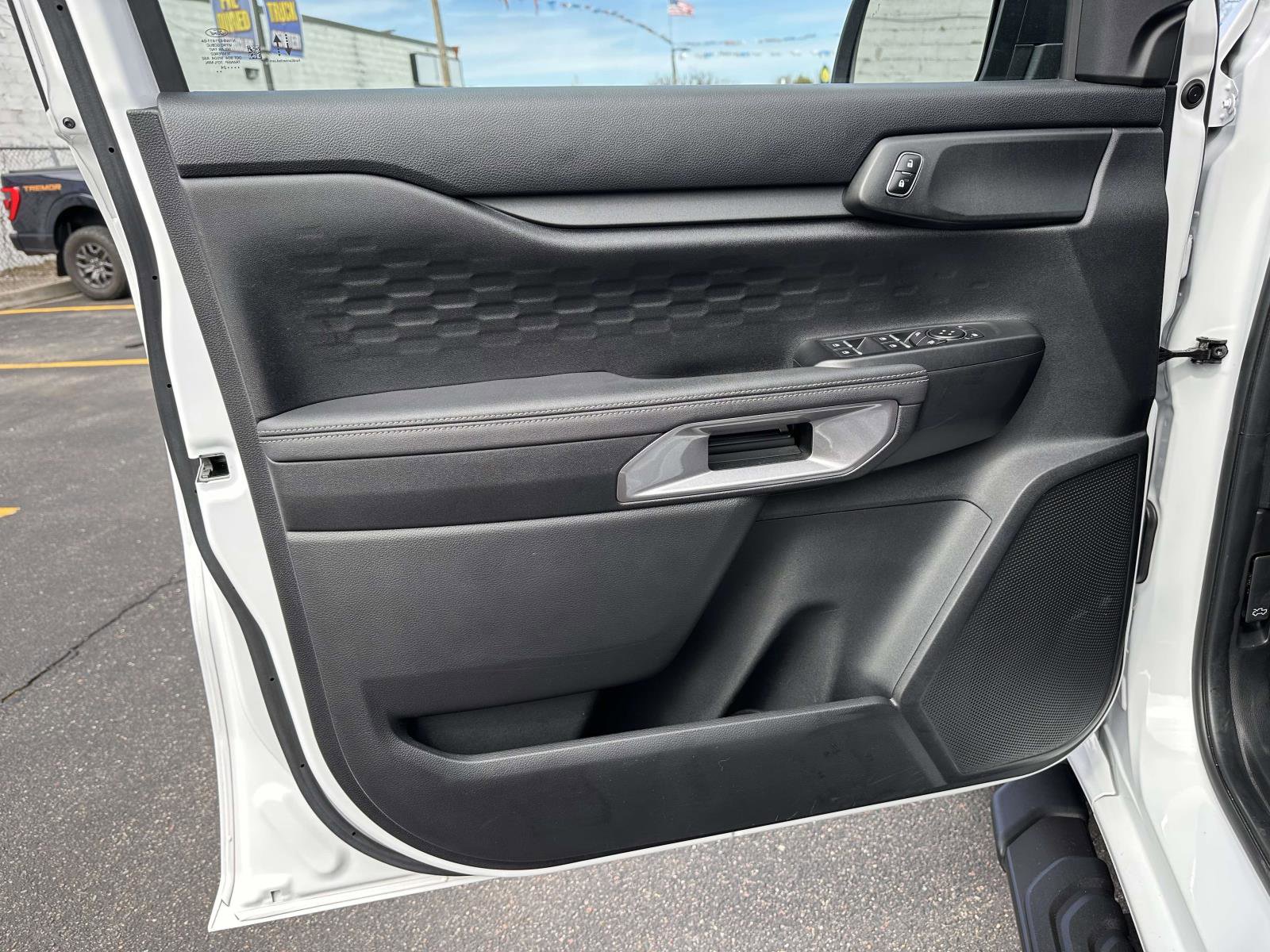 Certified 2024 Ford Ranger XLT w/ FX4 Off-Road Package image 9