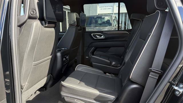Used 2023 Chevrolet Tahoe Premier AWD/4WD image 27