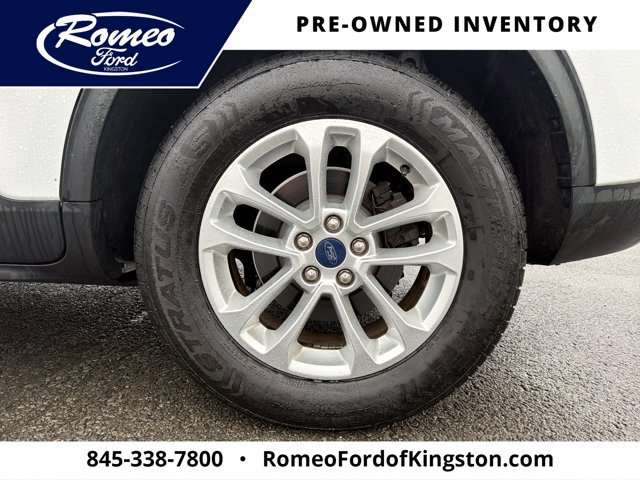 Certified 2022 Ford Escape SE w/ Cold Weather Package AWD/4WD image 32