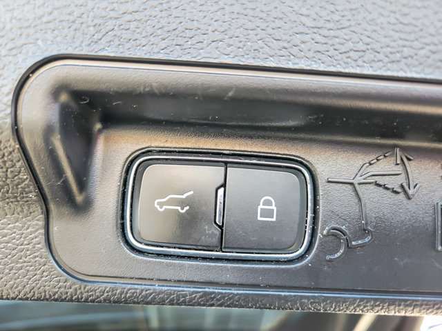 Certified 2023 Ford Explorer ST-Line w/ Class IV Trailer Tow Package image 24