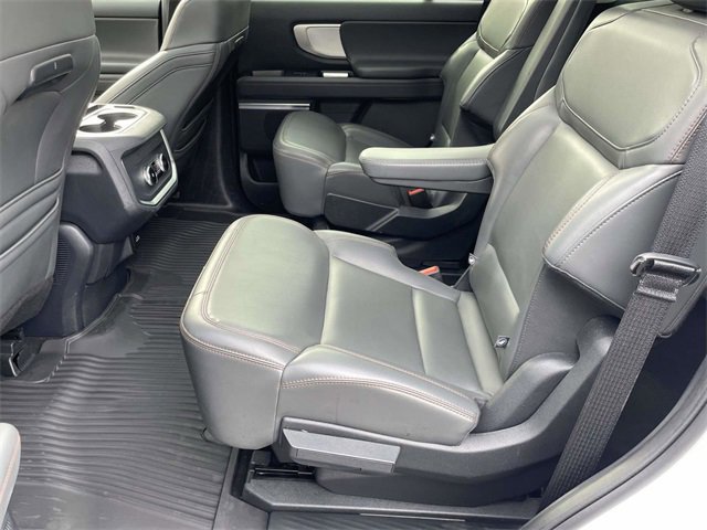 Certified 2025 Ford Expedition Active image 25