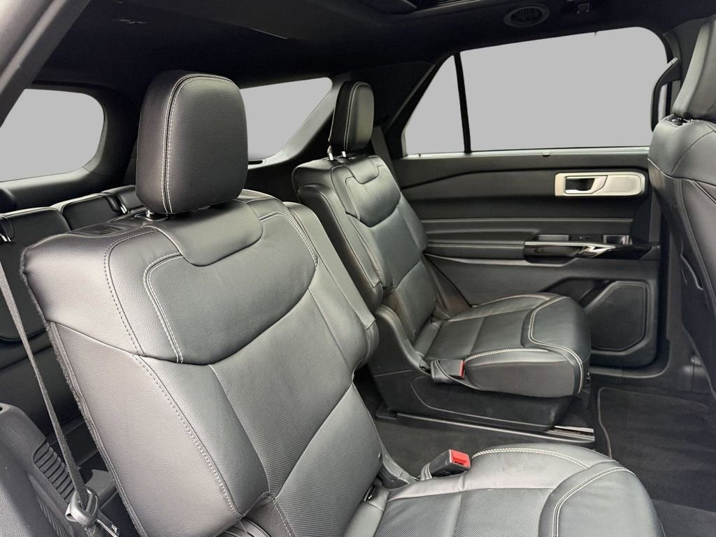 Certified 2023 Ford Explorer ST w/ Equipment Group 401A image 31