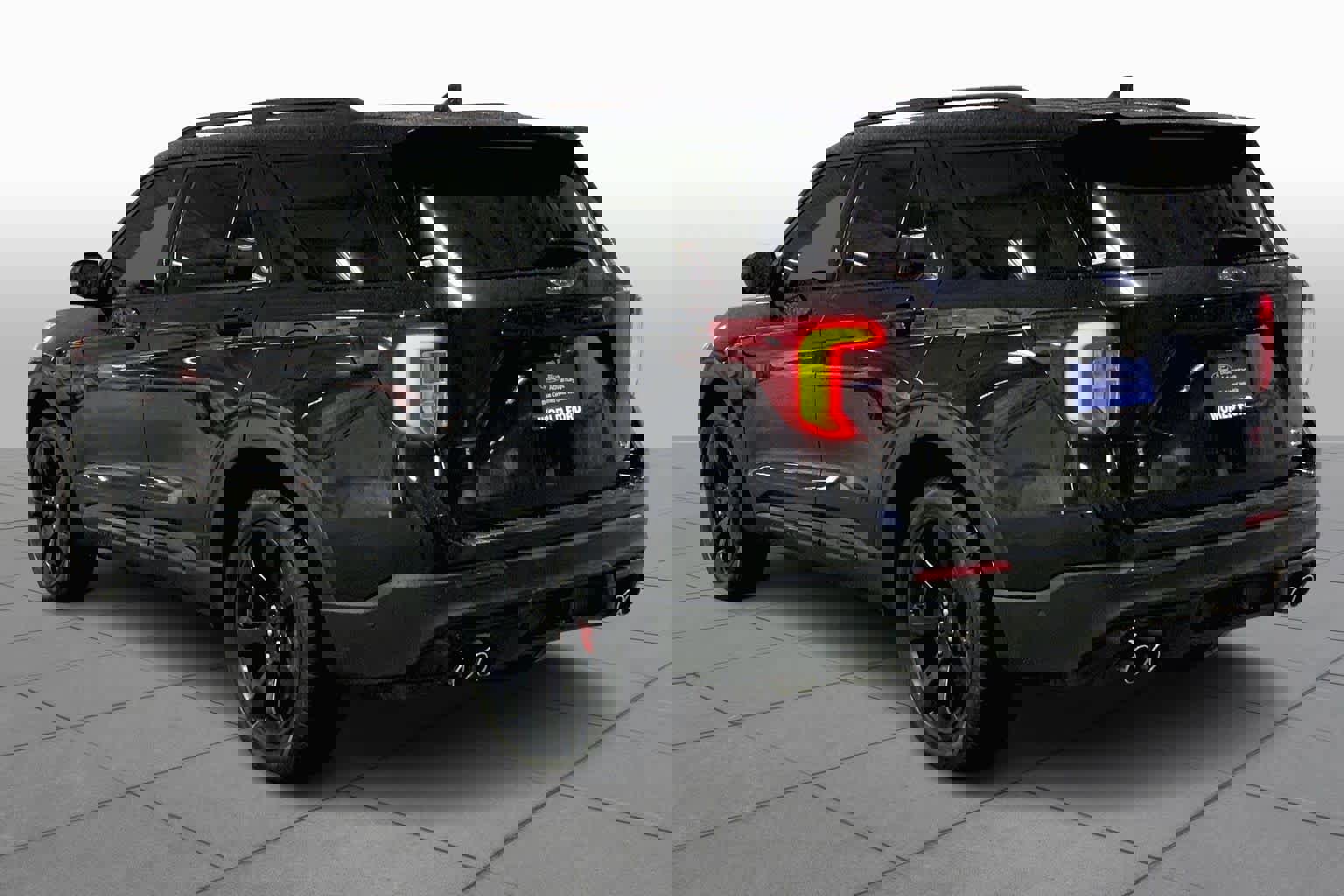 Certified 2022 Ford Explorer ST w/ Equipment Group 401A image 11