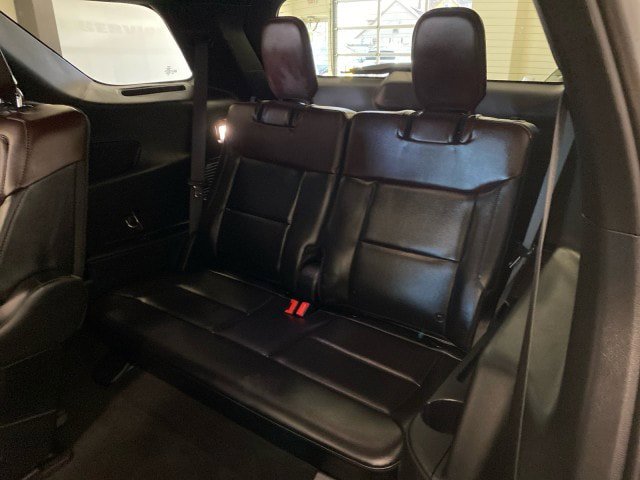 Certified 2023 Ford Explorer Platinum w/ Technology Package AWD/4WD image 11