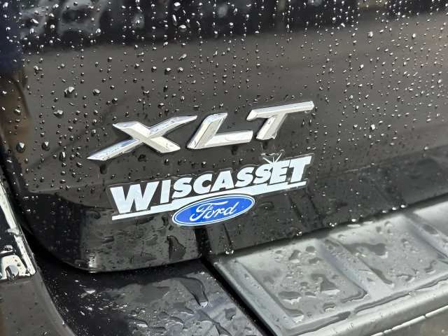 Certified 2023 Ford Explorer XLT w/ Equipment Group 202A AWD/4WD image 18