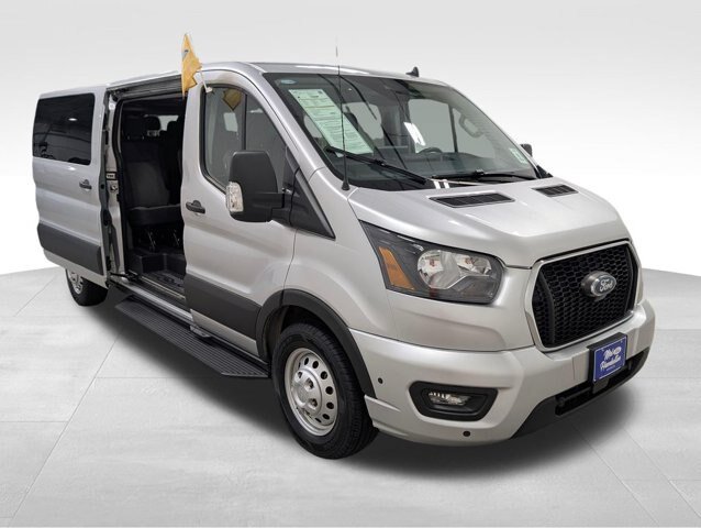 Certified 2024 Ford Transit 350 XLT AWD/4WD image 18