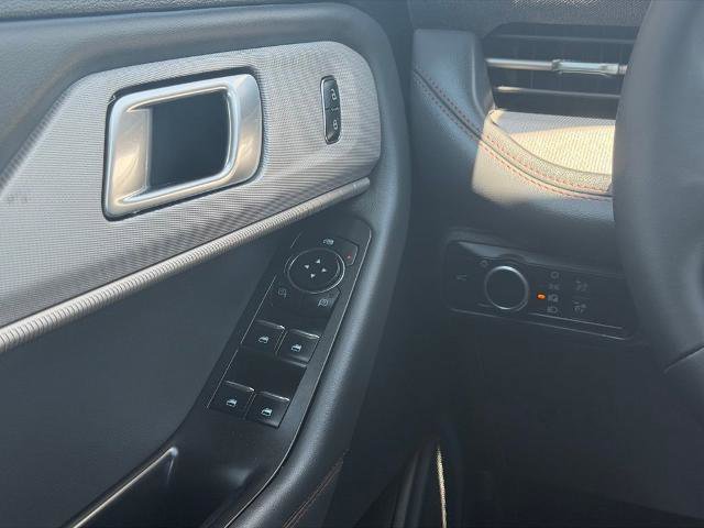 Certified 2025 Ford Explorer Active AWD/4WD image 20