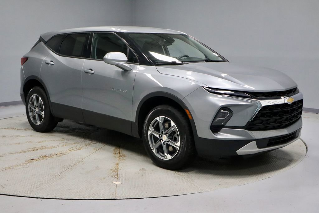 Used 2025 Chevrolet Blazer LT