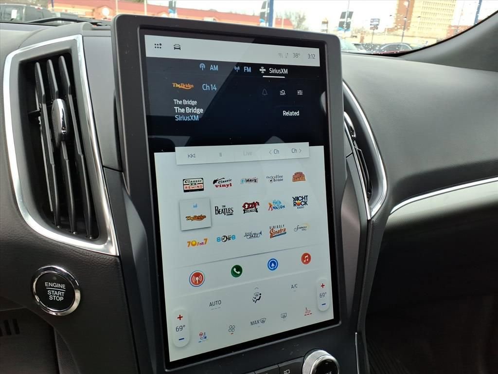 Certified 2023 Ford Edge ST w/ Equipment Group 401A image 20