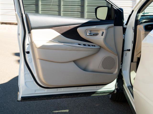 Used 2019 Nissan Murano Platinum image 14