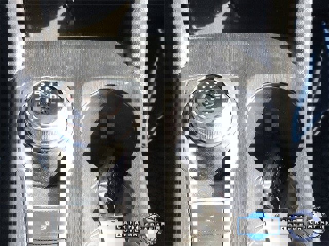 Certified 2022 Ford Escape SEL w/ SEL Stealth AWD Package image 19