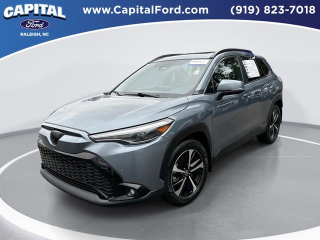 Used 2024 Toyota Corolla Cross XSE w/ Convenience Package