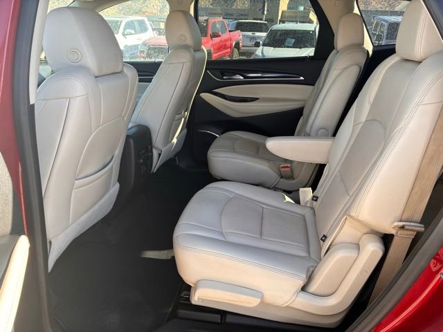 Used 2023 Buick Enclave Essence AWD/4WD image 10