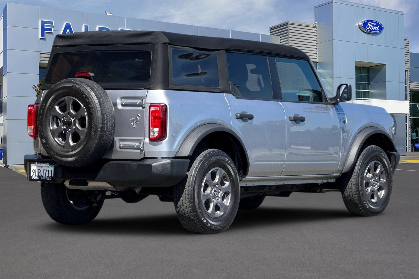 Certified 2024 Ford Bronco Big Bend AWD/4WD image 2