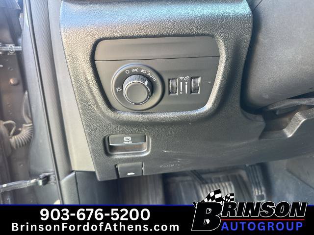 Used 2023 Jeep Grand Cherokee L Laredo AWD/4WD image 16