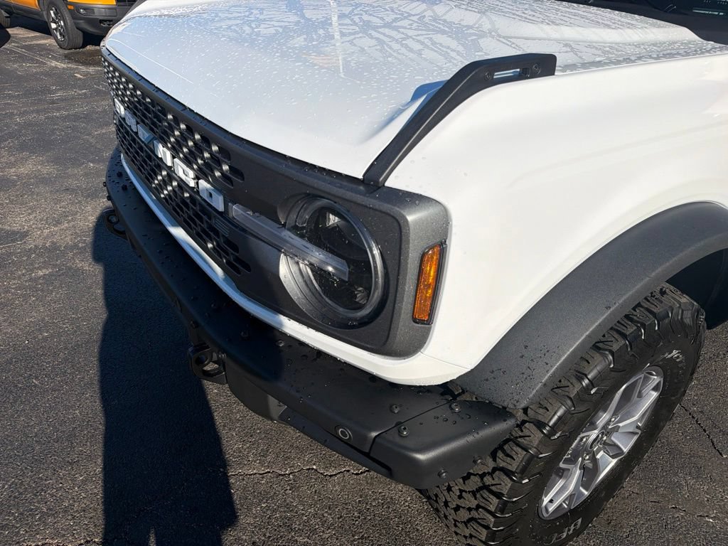 Certified 2025 Ford Bronco Badlands AWD/4WD image 15