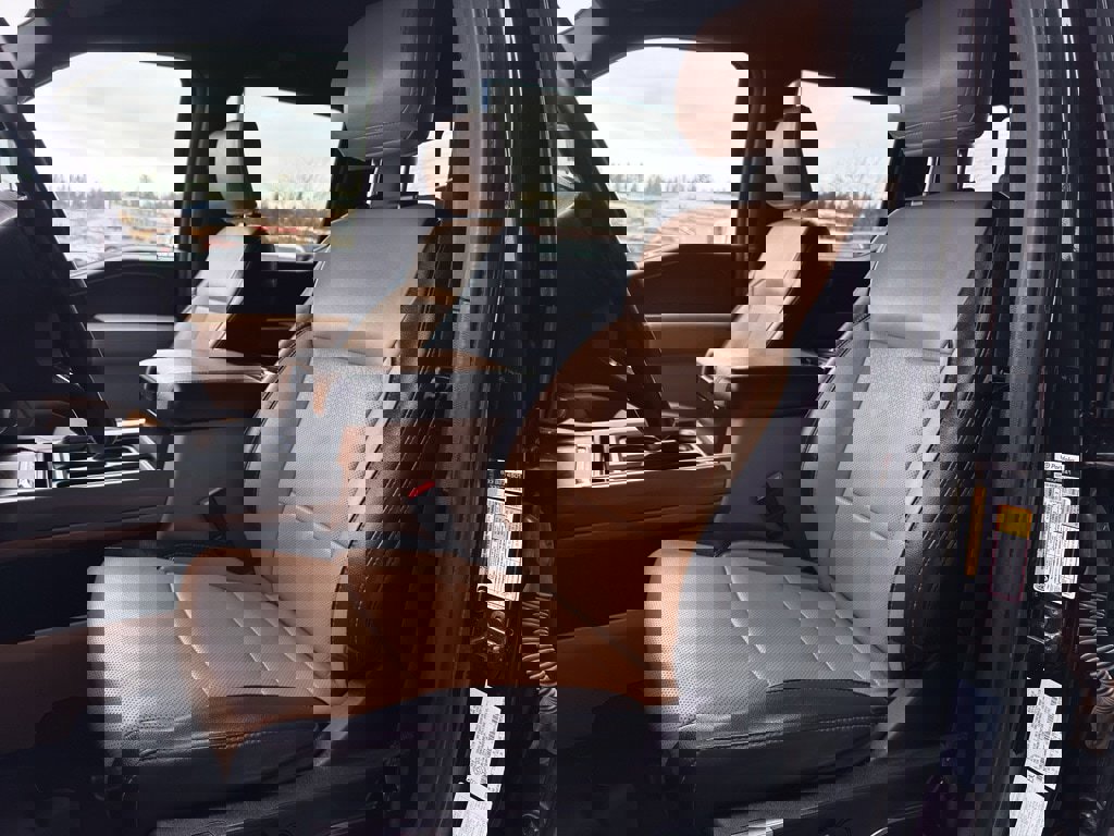 Certified 2024 Ford F250 Lariat w/ Lariat Ultimate Package image 21