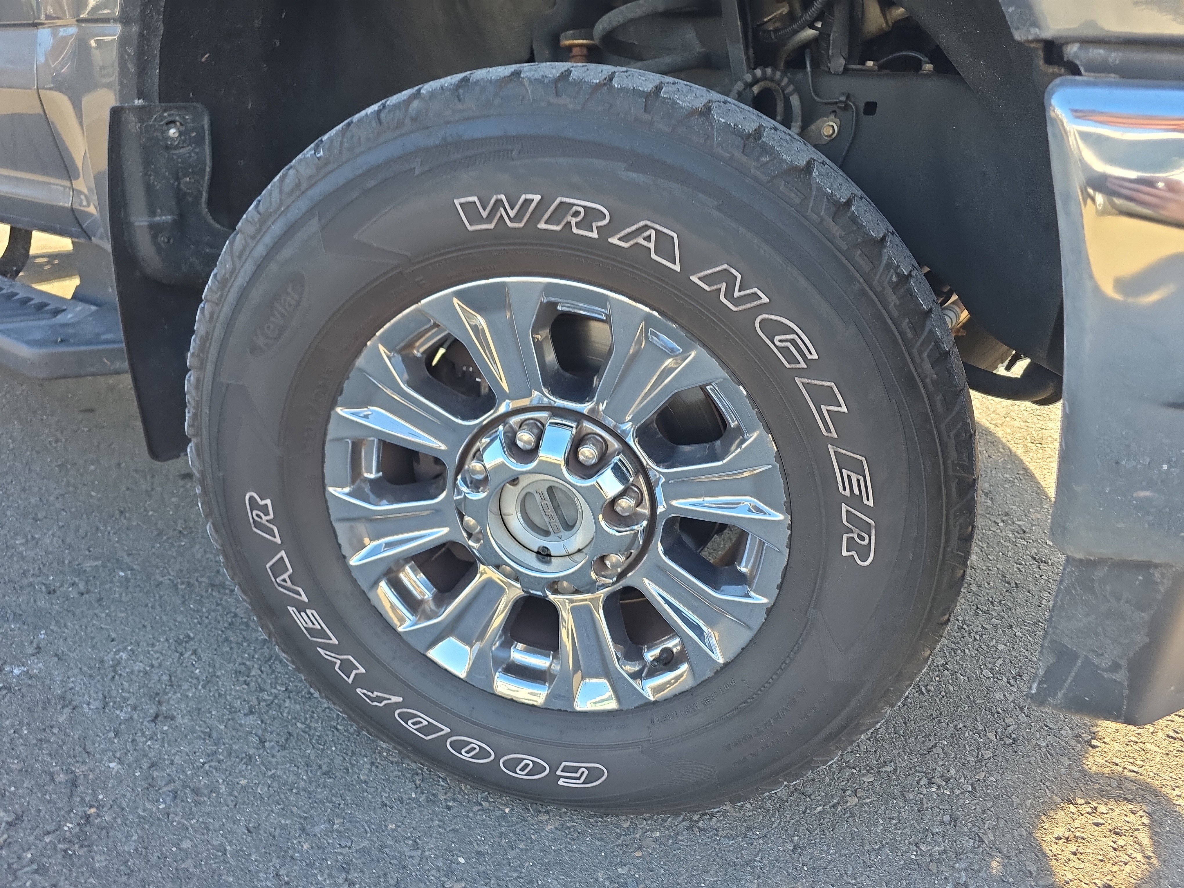 Certified 2018 Ford F250 XLT w/ XLT Premium Package image 10