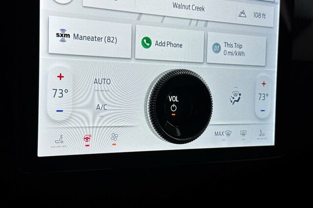 Certified 2022 Ford Mustang Mach-E Premium image 18