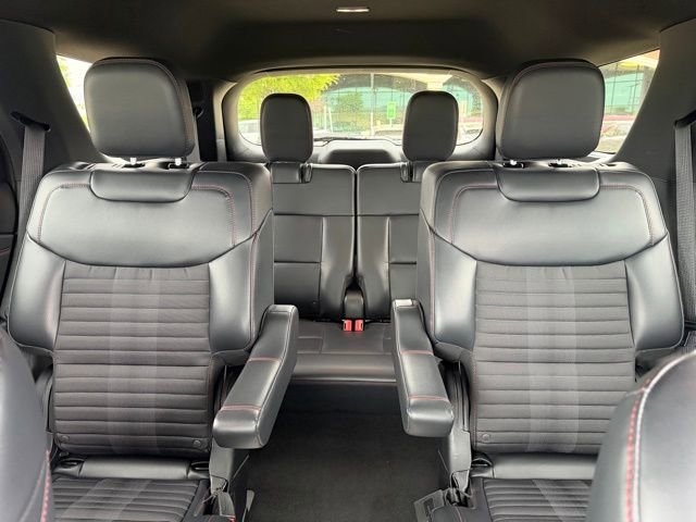 Certified 2025 Ford Explorer ST-Line image 20