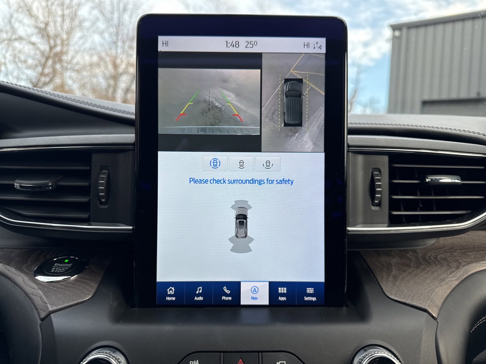 Certified 2020 Ford Explorer Platinum w/ Premium Technology Package image 23