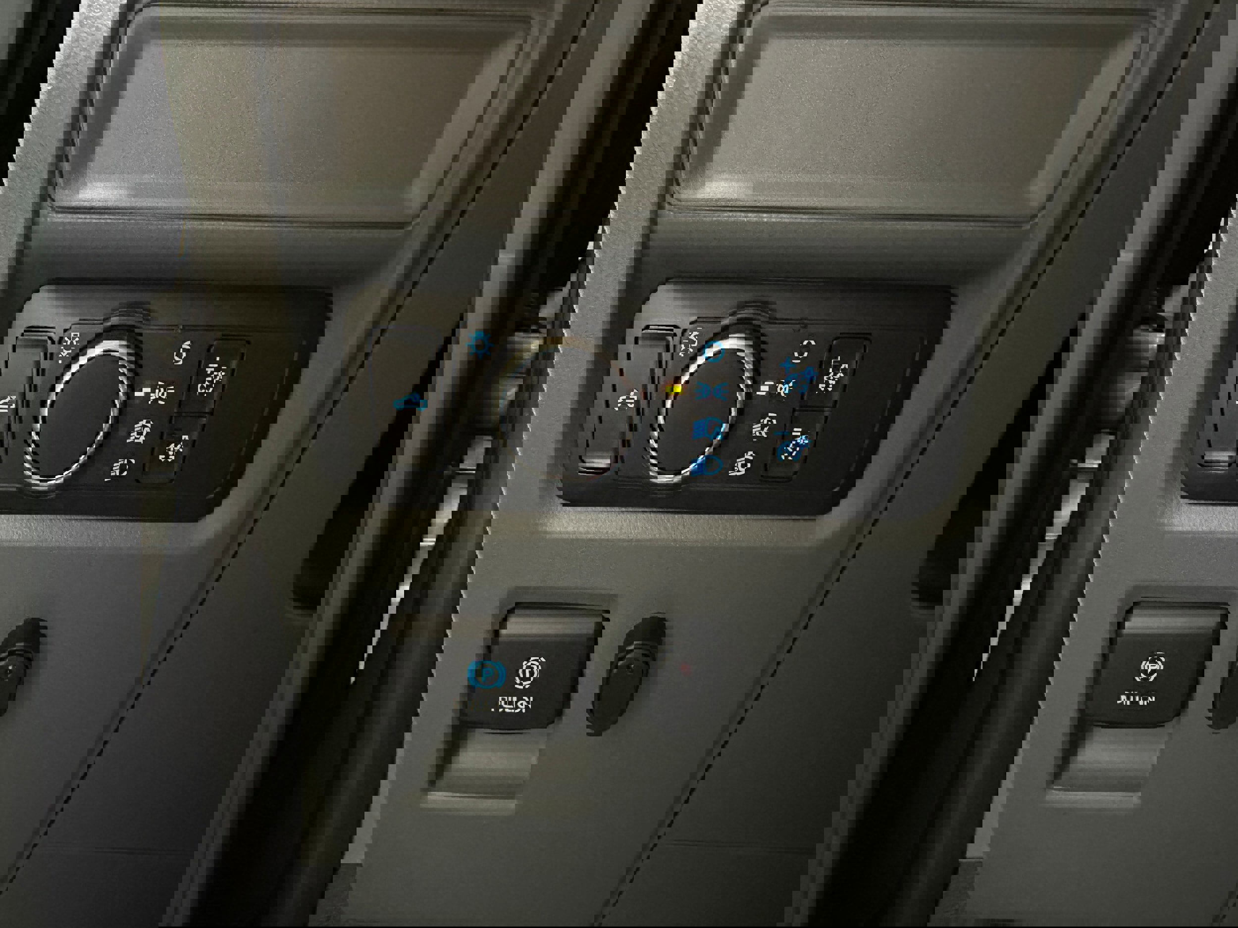 Certified 2022 Ford F150 XL w/ Equipment Group 101A High image 15