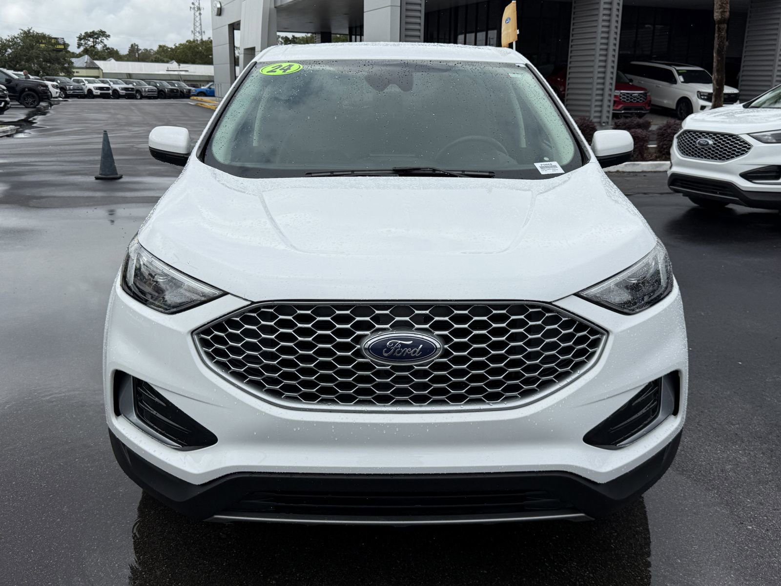 Certified 2024 Ford Edge SEL AWD/4WD image 8