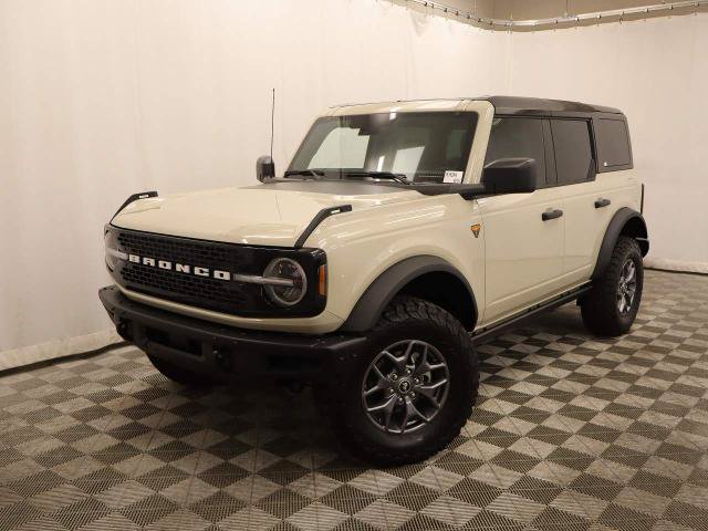 Certified 2025 Ford Bronco Badlands AWD/4WD image 38