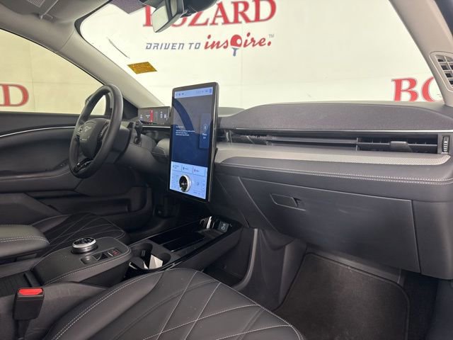 Certified 2022 Ford Mustang Mach-E Select w/ Comfort/Technology Package image 17