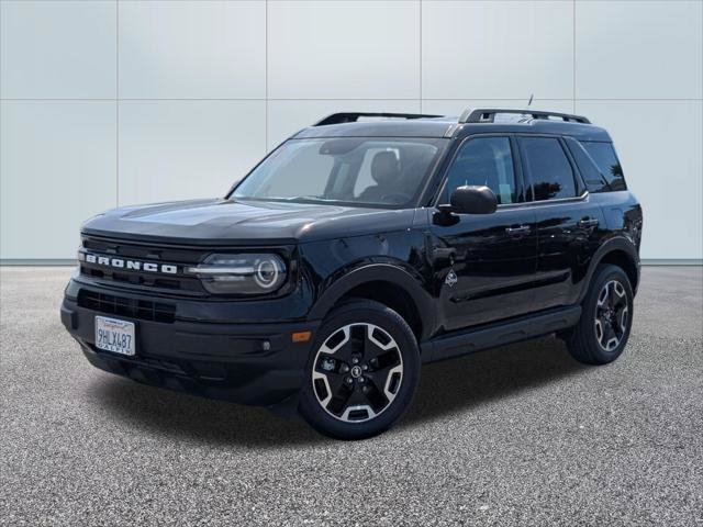 Certified 2023 Ford Bronco Sport Outer Banks AWD/4WD image 1