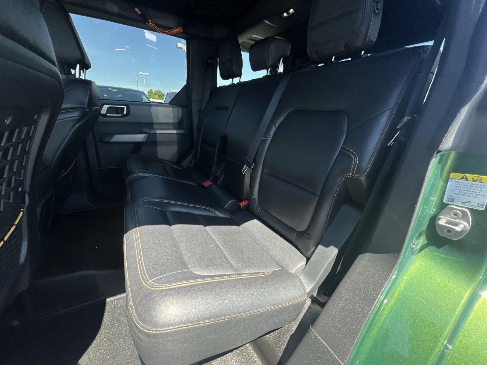 Certified 2023 Ford Bronco Badlands w/ Sasquatch Package AWD/4WD image 31