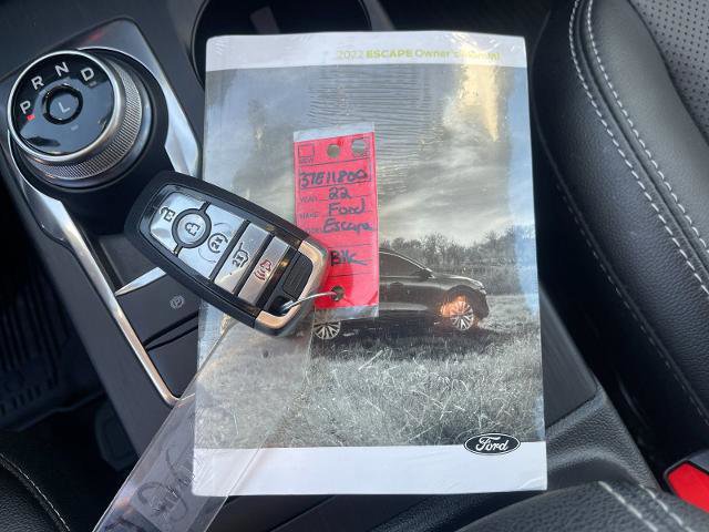 Certified 2022 Ford Escape SEL image 8