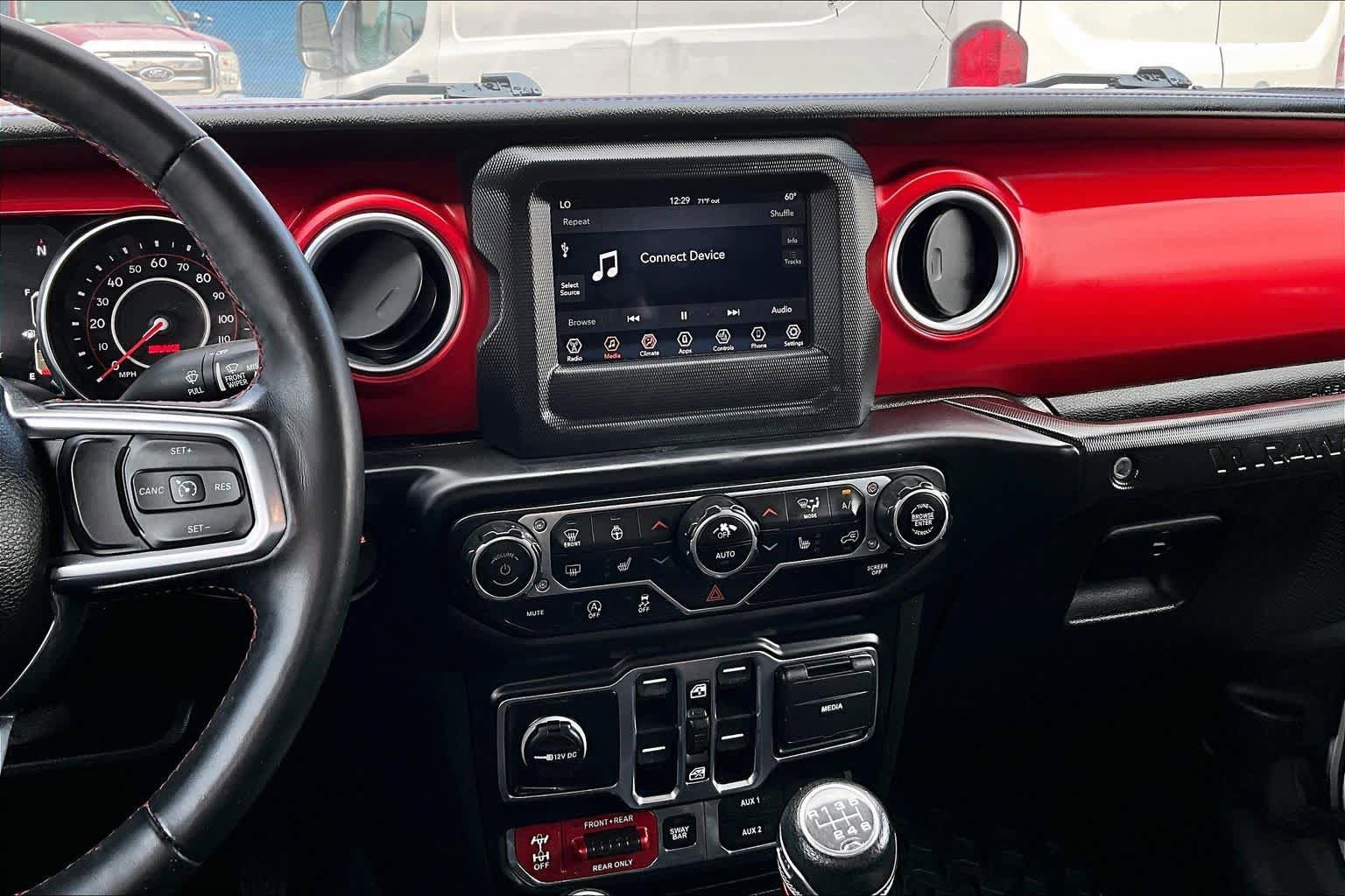 Used 2020 Jeep Wrangler Unlimited Rubicon w/ LED Lighting Group AWD/4WD image 7