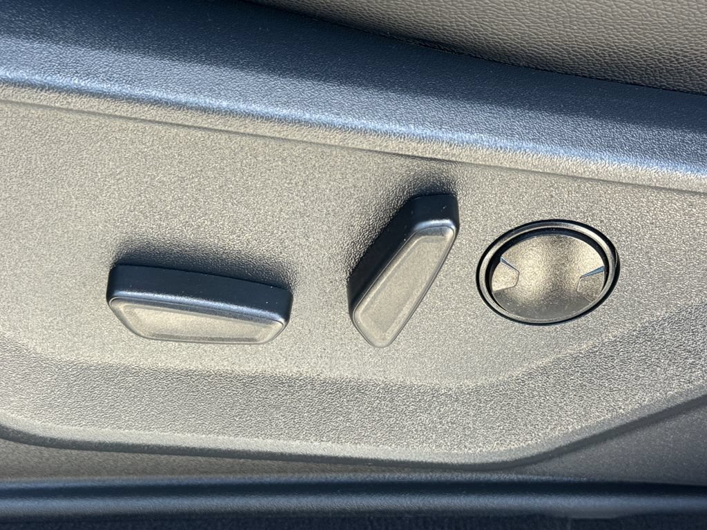 Certified 2025 Ford Expedition Active RWD image 26