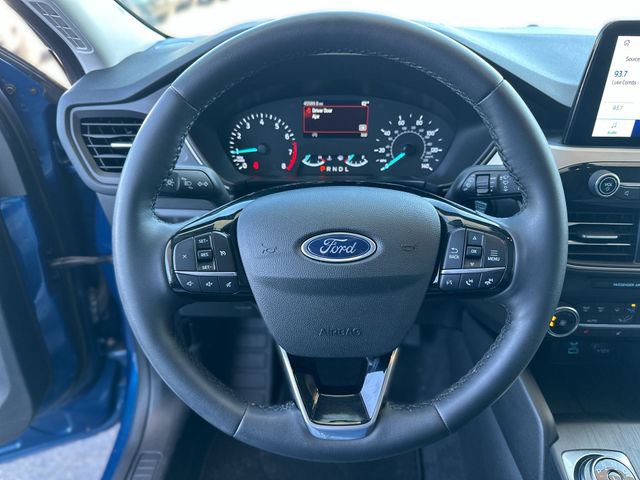 Certified 2022 Ford Escape SE w/ Cold Weather Package AWD/4WD image 15